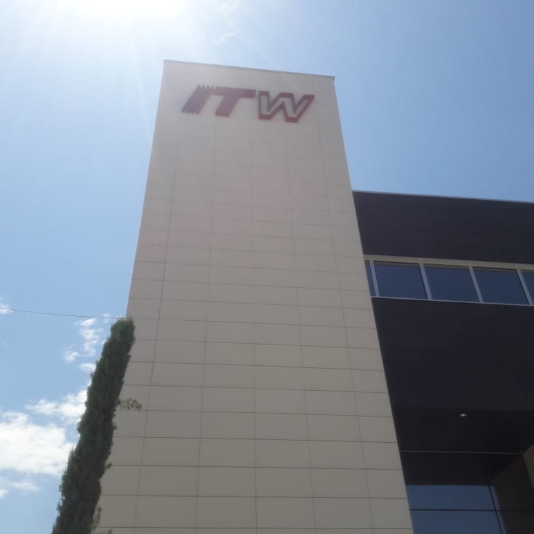 VISITA A LA EMPRESA ITW DE LES FRANQUESES